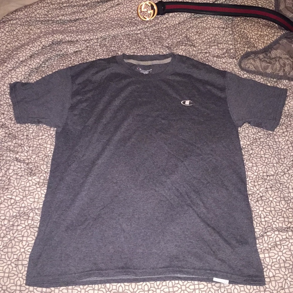 Champion T-shirt